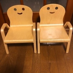 チャイルドチェア　子供いす　２個セット