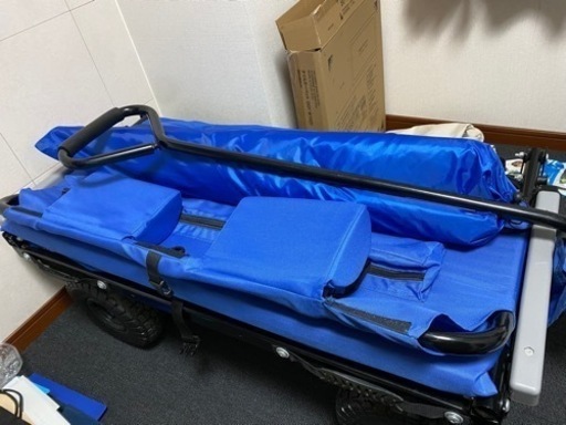 キャンプ、海に大活躍【送料不要でお持ちします】キャリーカートがベンチに早変わり★ラウンジワゴン★全地形型 アウトドアワゴン★マルチキャ