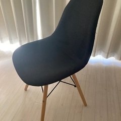 イームズ　チェア　リプロダクト
