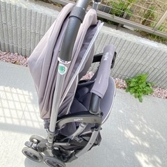 アップリカ　ラクーナクッション　ベビーカーの画像