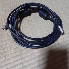テレビ アンテナ同軸ケーブル 2.5 m 新古品