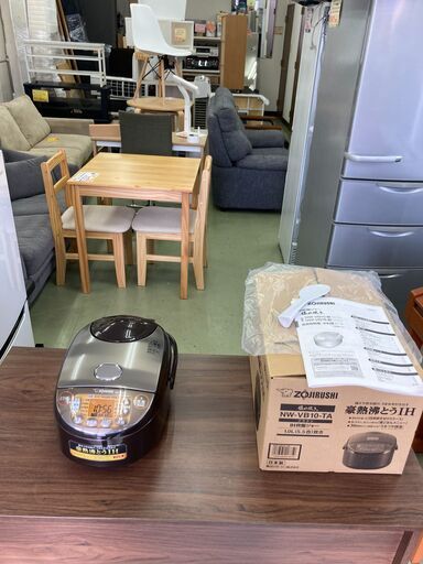 【リサイクルショップ　ピカソ　小松原】【美品】2021年製 象印 ZOJIRUSHI 5.5合炊き IH炊飯ジャー NW-VB10-TA★2916★