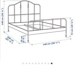 ダブルベッドの画像