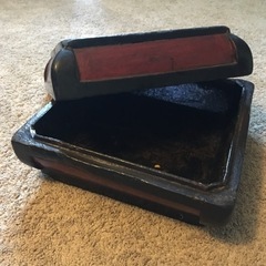 [受渡場所：北谷町] 木材アンティーク箱の画像