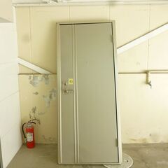 YKK APのドア。無料でお譲りします。受け渡しは、5/5(日)...