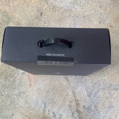 ［新品、不使用］テスラ充電機器の画像