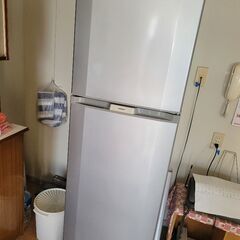 冷蔵庫の画像