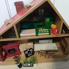 シルバニアファミリー　初期　家、家具、人形セットの画像