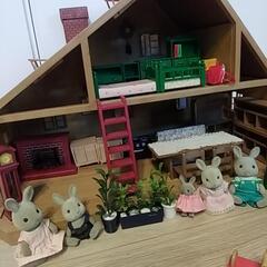 シルバニアファミリー　初期　家、家具、人形セットの画像