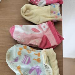 乳幼児〜2歳くらいまで　靴下　4足セット