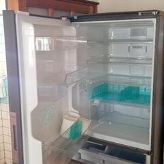 冷蔵庫 の画像
