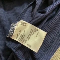 ユニクロ　キッズ　エアリズム　タンクトップ　キャミソール　サイズ140センチの画像