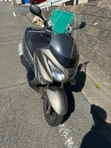 スズキ　バーグマン　200cc