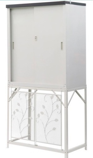 【決まりました】　グリーンライフ 物置　エアコン収納庫2台