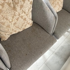 ダイニングテーブル　ダイニングチェア　お譲りします　ブラウン　グレーの画像