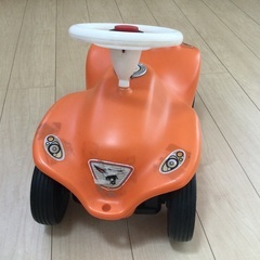無料　ボビーカー　オレンジ　おもちゃ　車の画像
