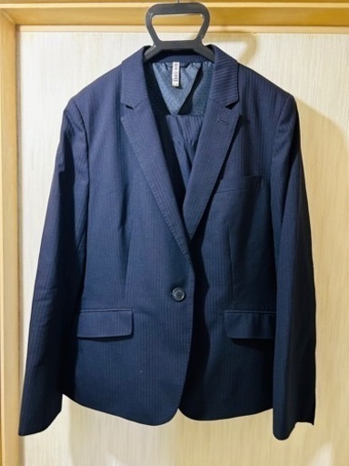 大きいサイズレディーススーツ