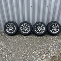 車のパーツ タイヤ、ホイール