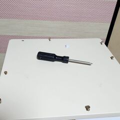 お盆手渡し　回転式　マガジンラック　本棚　5段　ディスプレイラックの画像