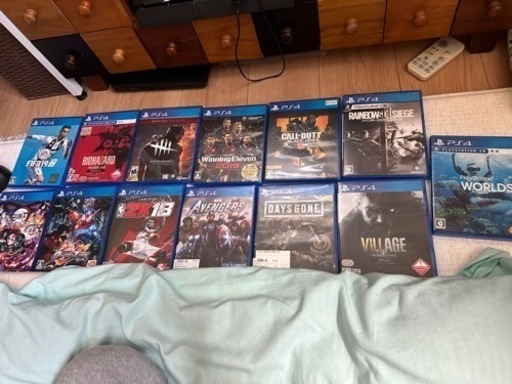 プレステ4本体　VRや、ディスク多数セット