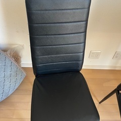 ダイニングチェアの画像