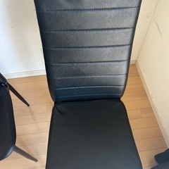 ダイニングチェアの画像