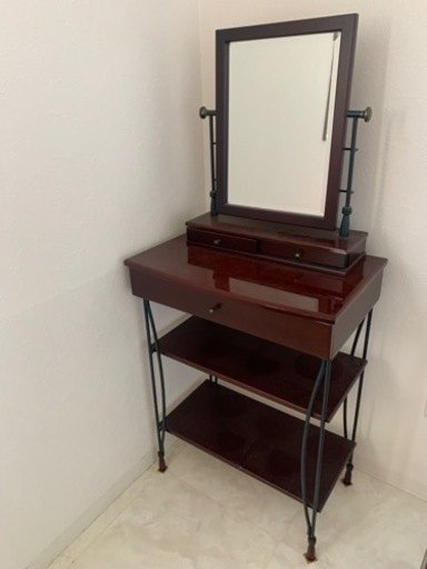 お話中です　アイアン　家具 ドレッサー