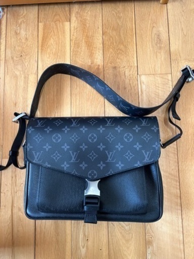 新品　LOUIS VUITTON  タイガラマ メッセンジャー　M30746