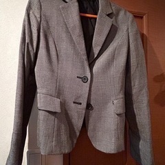 avvスーツ　服/ファッション スーツ レディース