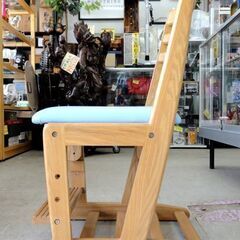 大塚家具 キャスター付 学習チェア 木製 高さ調節可 42-51cm 天然木 ブルー SC002 ライトオーク OTSUKA 椅子 札幌市 中央区 南12条の画像