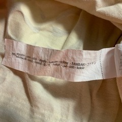 ZARA キッズ　カットソー　サイズ164センチ 袖のところに習字のシミがあります。の画像
