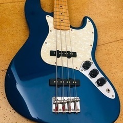 ■美品　エレキ ベースギター　　の画像