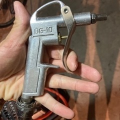 アストロ　縦型静音コンプレッサー　38L おまけ付きの画像