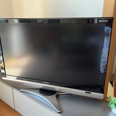 SHARPアクオスの40インチ液晶カラーテレビ『LC-40DS6』