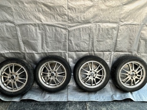 車のパーツ タイヤ、ホイール