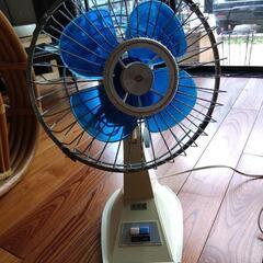 決まりましたレトロな扇風機　家電 季節、空調家電 扇風機の画像