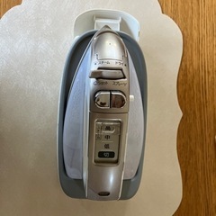 日立　コードレススチームアイロン