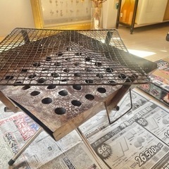 キャンプ　バーベキュー　グリル　焚き火台