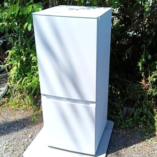 ★使用わずか!!★2023年購入 ハイアール 140L 冷凍冷蔵庫 JR-NF140M