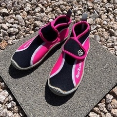 【取引中】ウォーターシューズ　キッズ