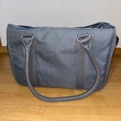 ペット用キャリーショルダーバッグの画像