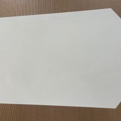 ホワイトローテーブルの画像