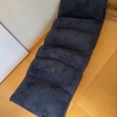 家具 椅子 座椅子の画像