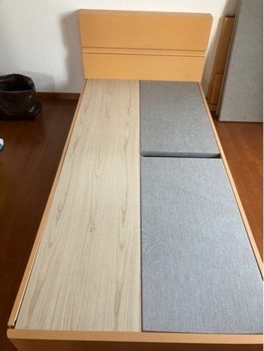 セミダブル　ベッド