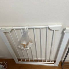 子供用品 ベビー用品 安全、突っ張りゲート