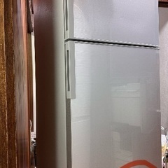 ?中型 大型冷蔵庫66 SHARP 2017年製 225ℓ 大阪府内 配達設置無料 保管場所での引取は値引きします