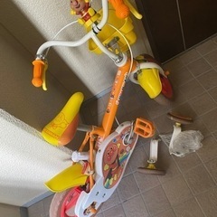 ［取引中］アンパンマン　おもちゃ 三輪車