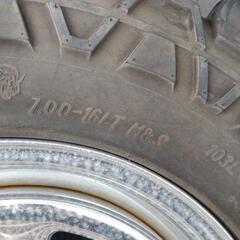 車のパーツ タイヤ、ホイールの画像