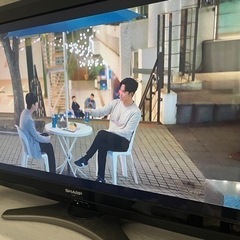 テレビ　32型　シャープ