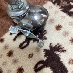 決まりました。ハンガーラック伸縮自在2段にもかけられます。2セットです。の画像